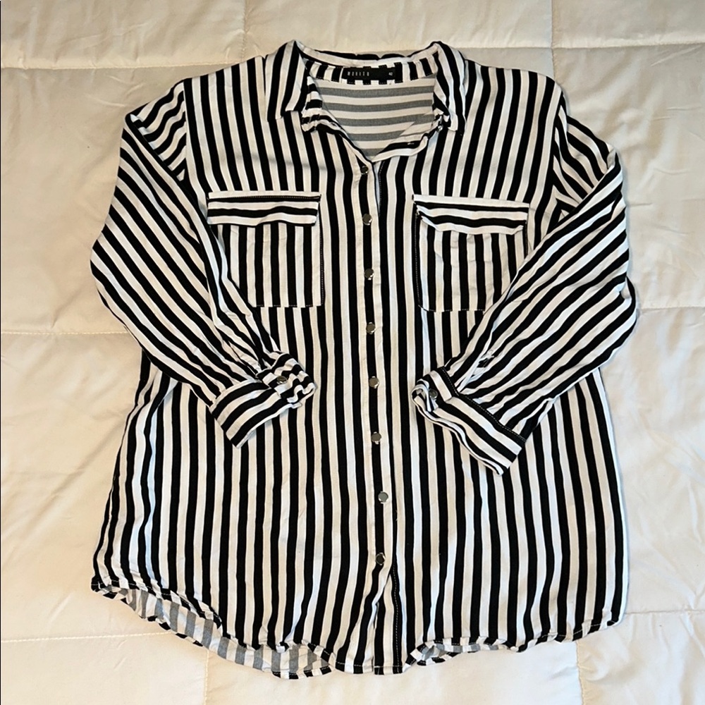 Mohito Blouse Women’s Size 42 Black & White Striped 3/4 Sleeve